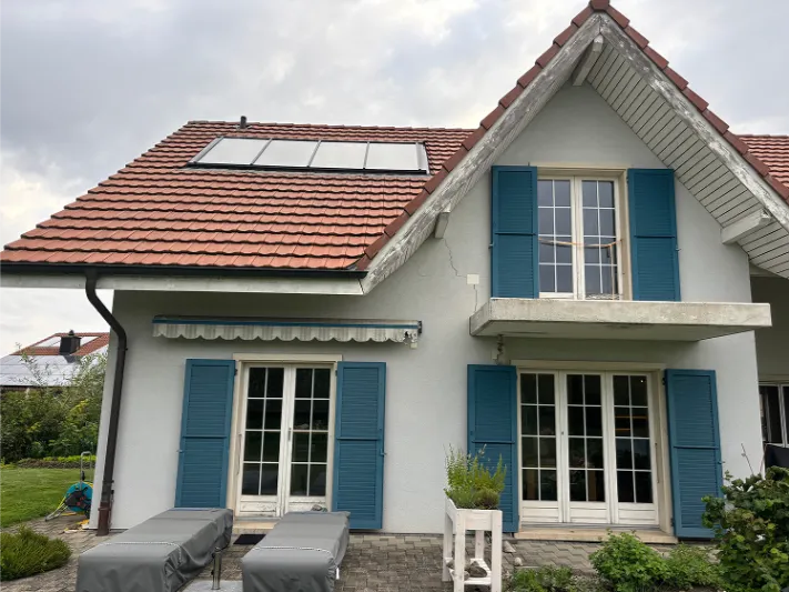 house before renovation with LIFT PILE® technology